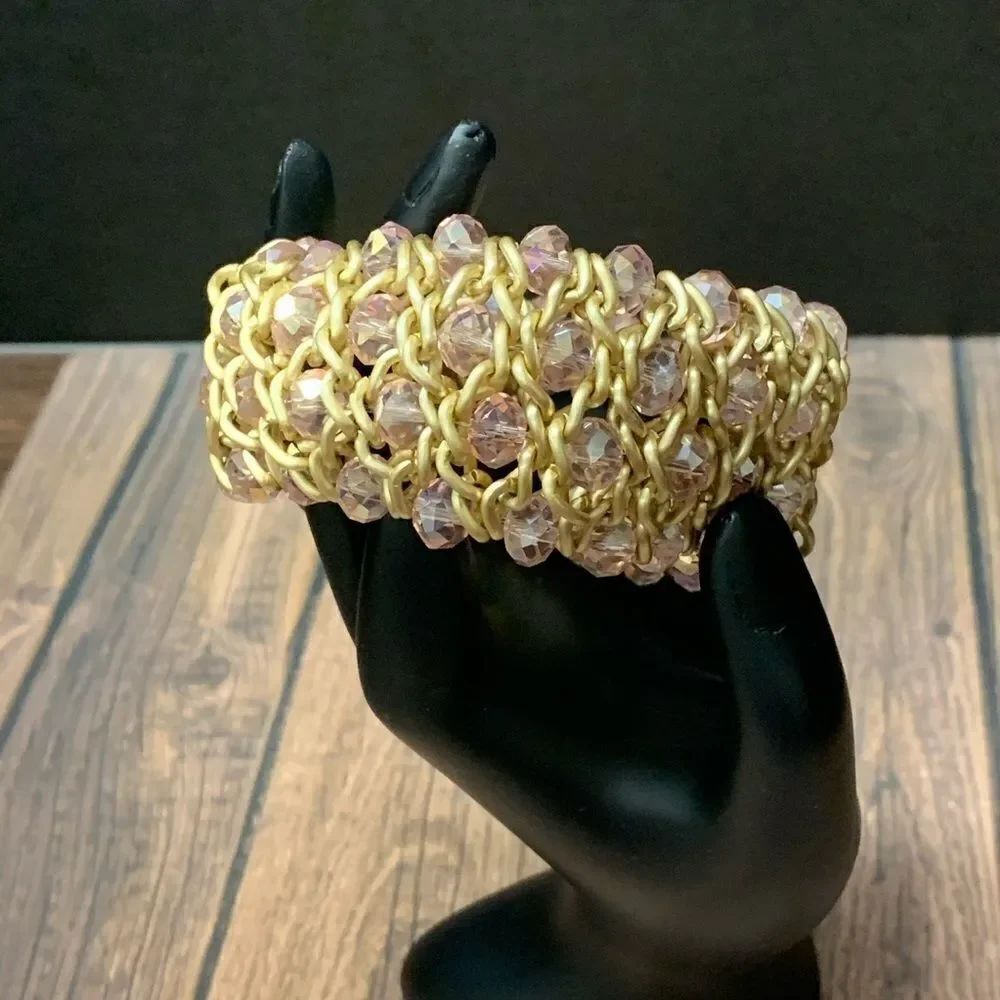 Glass Bead and Matte Gold Expandable Bracelet‎